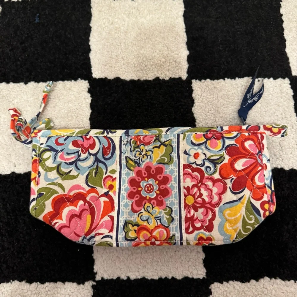 Vera Bradley Lot of 3 Wristlet Zip Top Pouch Bags - Picture 8 of 13